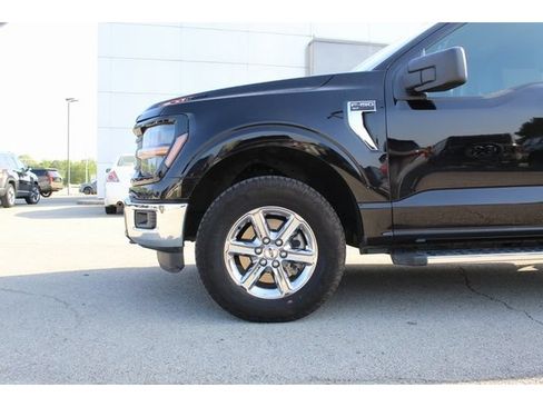 Used 2025 Ford F150 XLT w/ Equipment Group 301A Standard AWD/4WD image 9