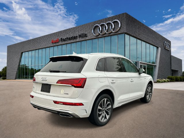 Used 2023 Audi Q5 2.0T Premium w/ Convenience Package AWD/4WD image 5