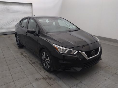 Used 2021 Nissan Versa SV FWD image 13