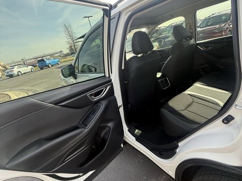 Used 2022 Subaru Forester Premium w/ Popular Package #1 image 11