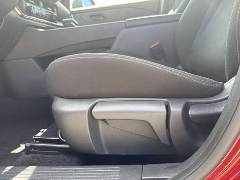 Used 2023 Nissan Rogue S AWD/4WD image 14
