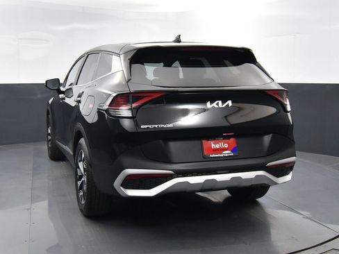 Certified 2025 Kia Sportage EX image 30