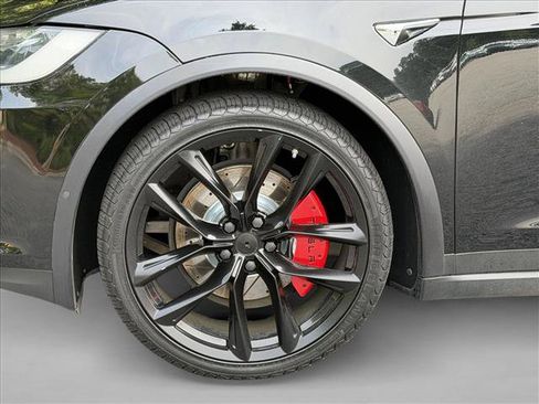 Used 2018 Tesla Model X 75D AWD/4WD image 14