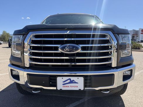 Used 2015 Ford F150 XLT w/ Equipment Group 302A Luxury AWD/4WD image 12