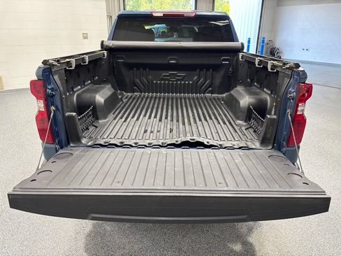 Used 2024 Chevrolet Silverado 1500 LT AWD/4WD image 37