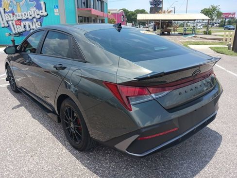 Used 2024 Hyundai Elantra SEL FWD image 5