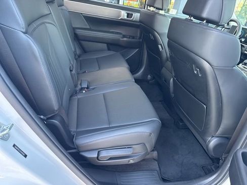 Used 2025 Hyundai Santa Fe SEL image 24
