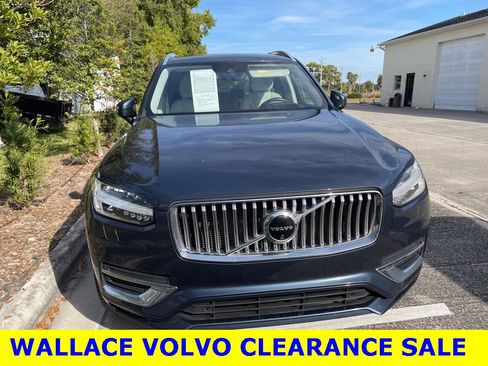 Used 2021 Volvo XC90 T6 Inscription w/ Protection Package Premier image 4