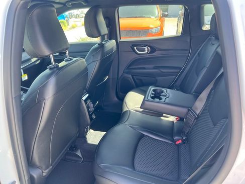 New 2026 Jeep Compass Latitude AWD/4WD image 10