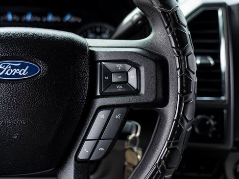 Used 2017 Ford F250 XLT w/ XLT Value Package AWD/4WD image 29