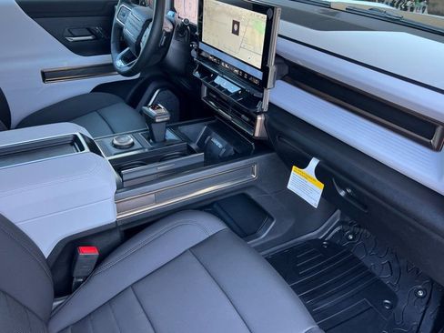 New 2025 GMC Hummer EV 3X image 13