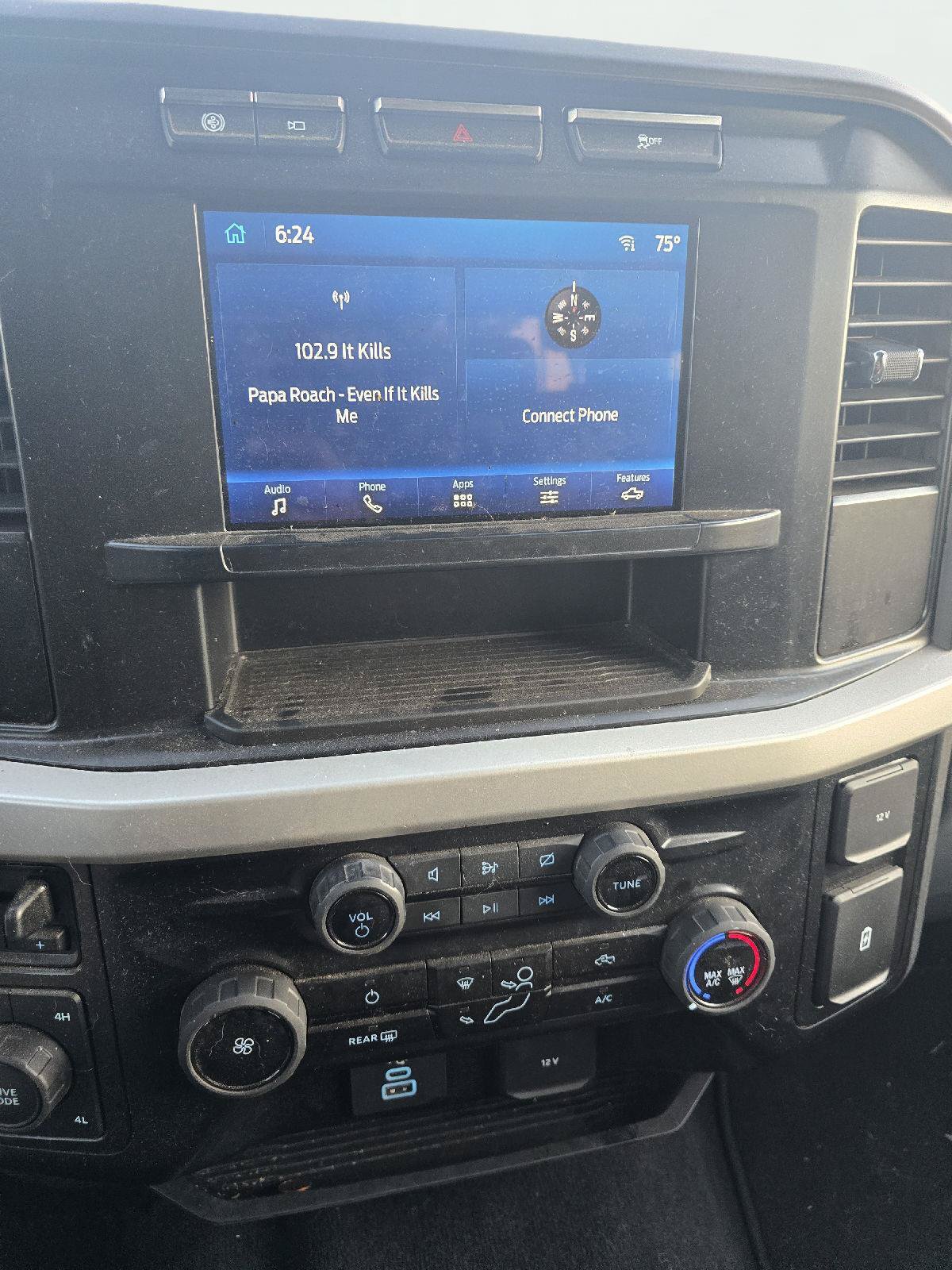 Certified 2024 Ford F250 XL w/ STX Appearance Package AWD/4WD image 10