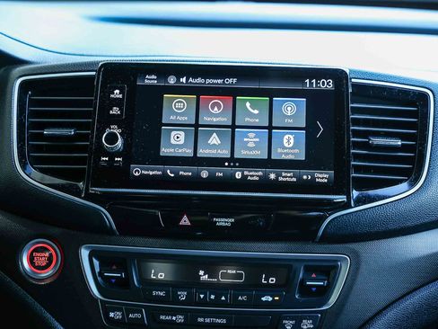 Certified 2025 Honda Ridgeline TrailSport image 19