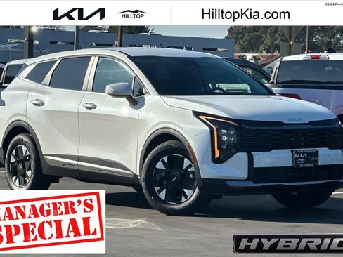 New 2026 Kia Sportage LX image 1