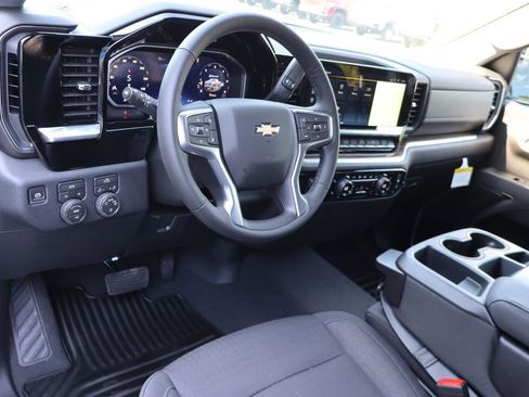 New 2026 Chevrolet Silverado 1500 LT AWD/4WD image 6