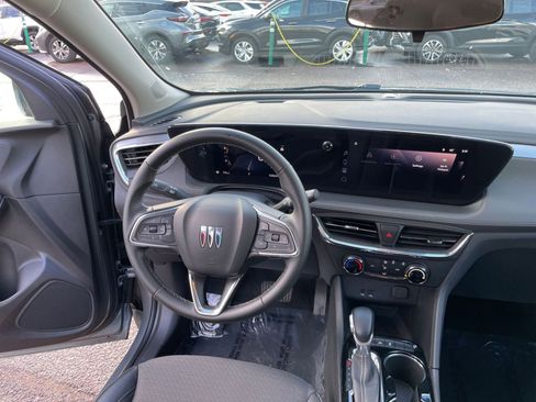 Used 2025 Buick Encore GX Preferred image 33