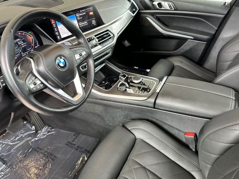 Used 2023 BMW X5 xDrive40i w/ Parking Assistance Package AWD/4WD image 11