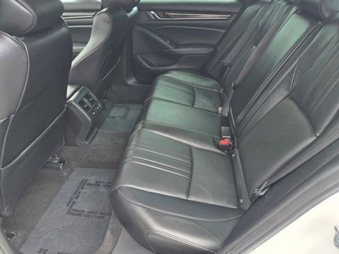 Certified 2022 Honda Accord Touring image 14