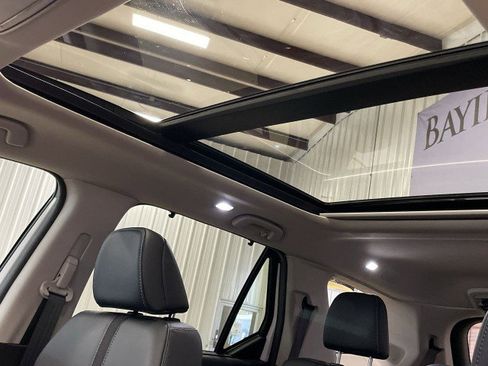 Used 2025 Honda Pilot Touring image 22