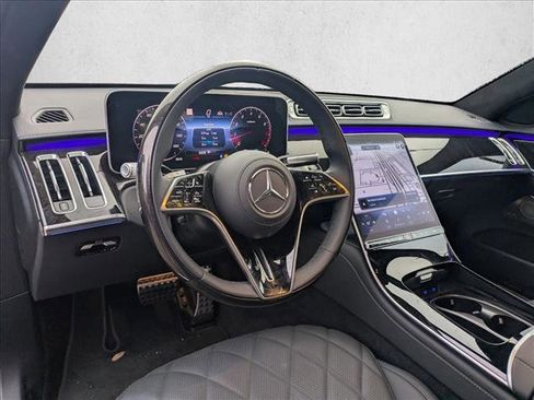 New 2026 Mercedes-Benz S 580 4MATIC Sedan image 3