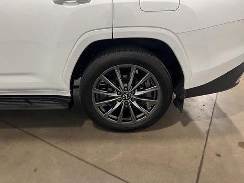 Used 2024 Lexus LX 600 F Sport AWD/4WD image 46