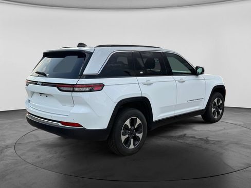 Used 2024 Jeep Grand Cherokee Limited 4xe AWD/4WD image 9