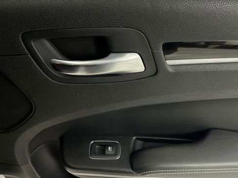 Used 2022 Chrysler 300 S w/ Comfort Group image 53