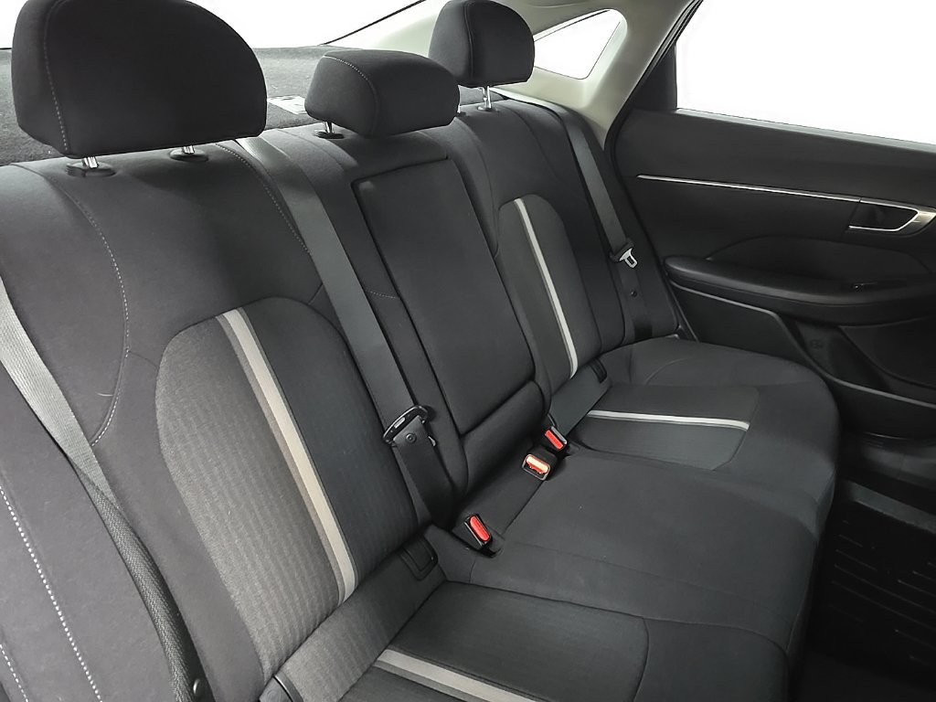 Used 2023 Hyundai Sonata SEL FWD image 16