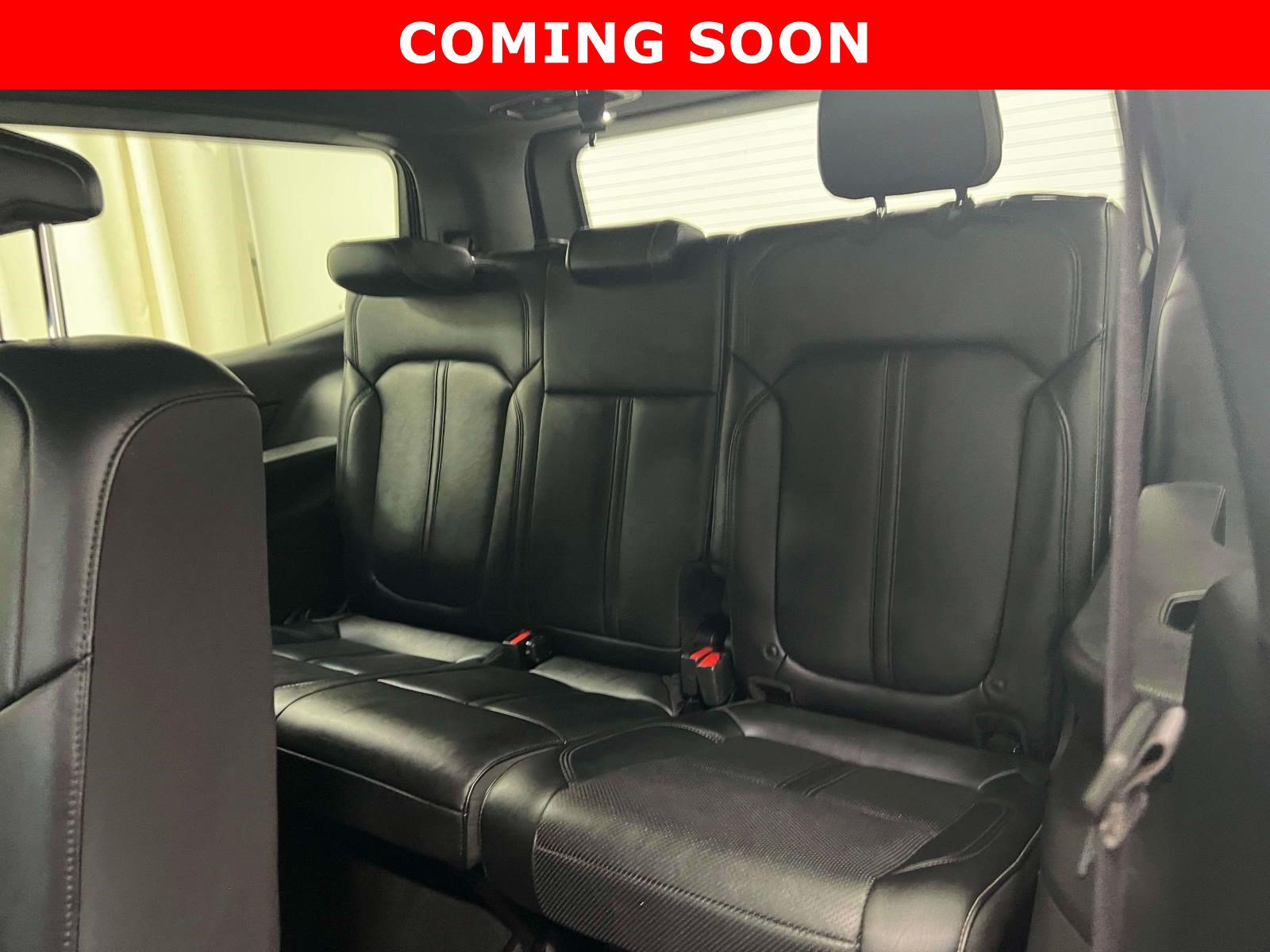 Certified 2024 Jeep Wagoneer Series II w/ Flexible Seating Group AWD/4WD image 18