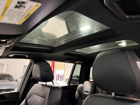 Used 2018 Mercedes-Benz GLS 450 4MATIC w/ Premium Package image 17
