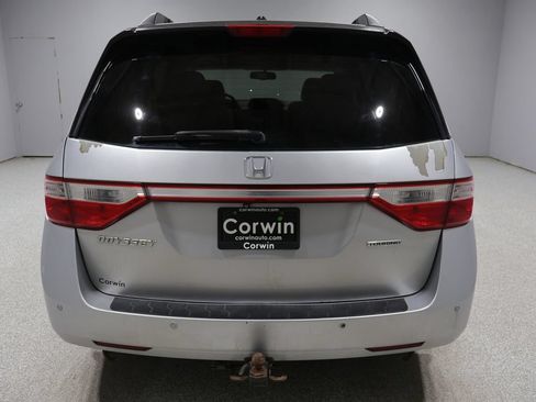 Used 2012 Honda Odyssey Touring image 3