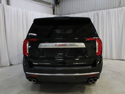 Used 2021 GMC Yukon Denali w/ Advanced Technology Package AWD/4WD image 25