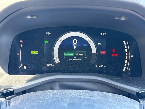 Used 2025 Toyota Camry SE w/ Convenience Package FWD image 26