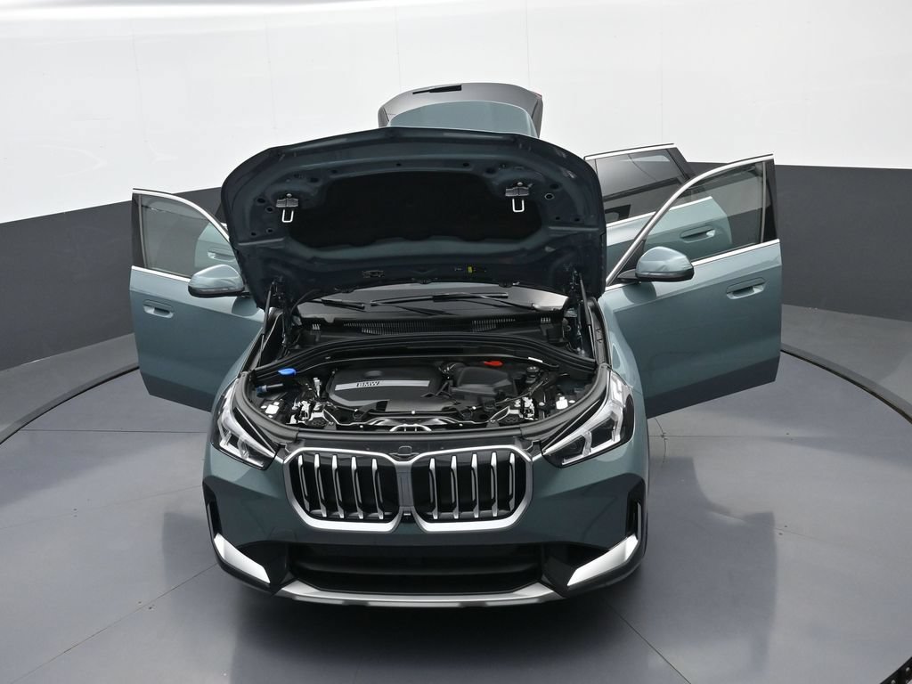 Used 2026 BMW X1 xDrive28i w/ Technology Package AWD/4WD image 38