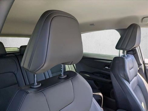 Certified 2024 Nissan Ariya AWD image 15