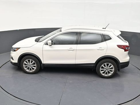 Used 2021 Nissan Rogue Sport SV FWD image 12