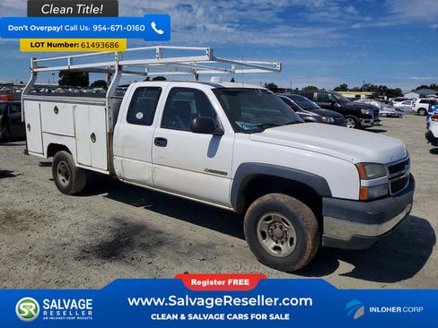 Used 2007 Chevrolet Silverado 2500 W/T w/ Skid Plate Package AWD/4WD image 5