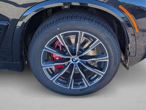 New 2026 BMW X5 sDrive40i w/ M Sport Package image 9