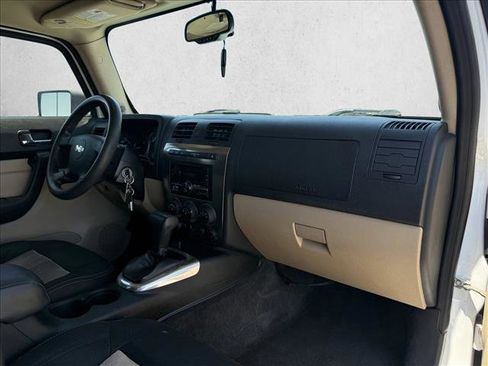 Used 2007 HUMMER H3 AWD/4WD image 12