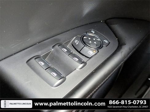 Certified 2023 Lincoln Nautilus Reserve w/ Equipment Group 201A image 28