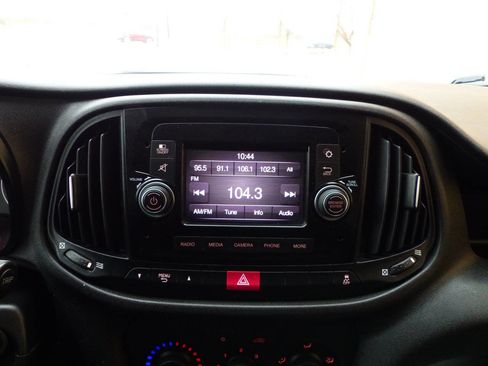 Used 2021 RAM ProMaster City Tradesman image 27