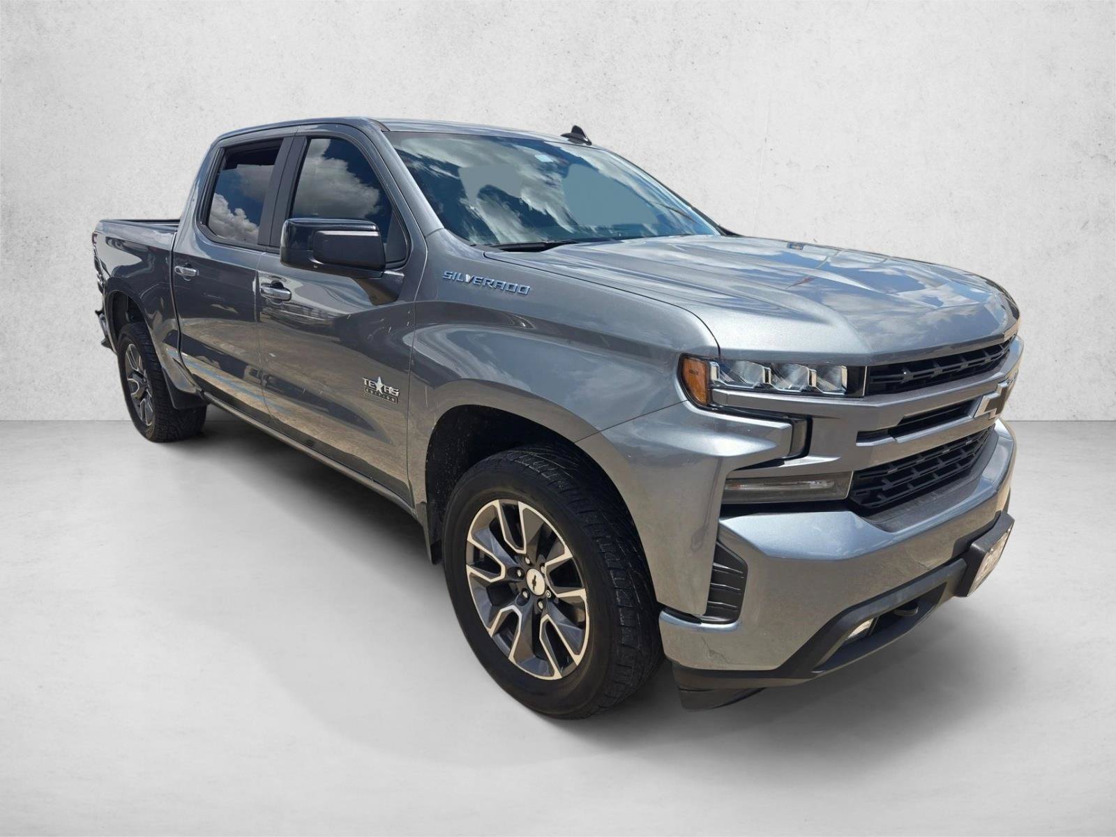 Used 2020 Chevrolet Silverado 1500 RST w/ Texas Edition RWD image 3
