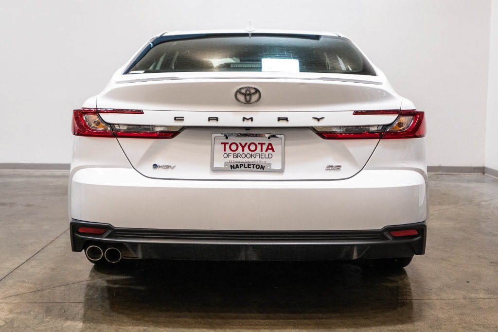 Used 2026 Toyota Camry SE w/ Convenience Package FWD image 8