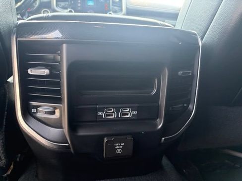 Used 2023 RAM 2500 Laramie AWD/4WD image 30