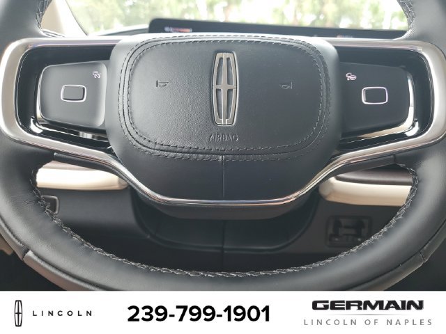 New 2027 Lincoln Navigator Premiere AWD/4WD image 23