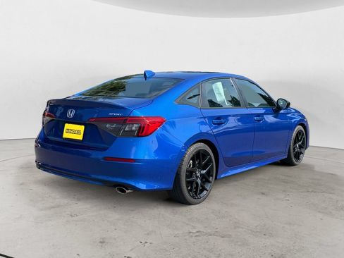 Used 2024 Honda Civic Sport image 5