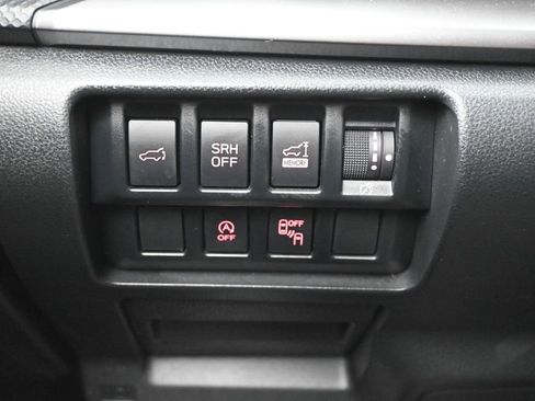 Used 2021 Subaru Forester Premium AWD/4WD image 25