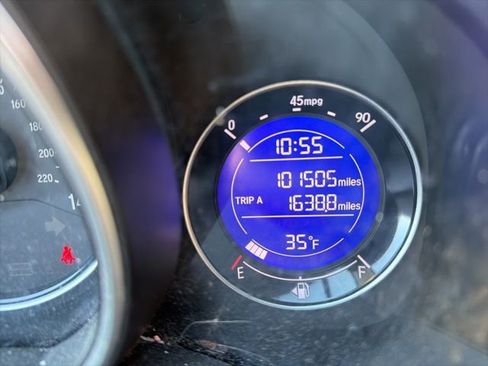 Used 2016 Honda Fit LX image 34