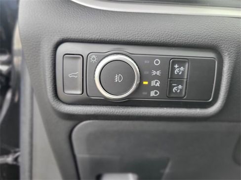 Used 2023 Ford Explorer XLT w/ Equipment Group 202A image 21