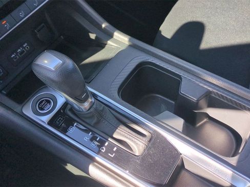 Used 2024 Nissan Sentra SV image 11